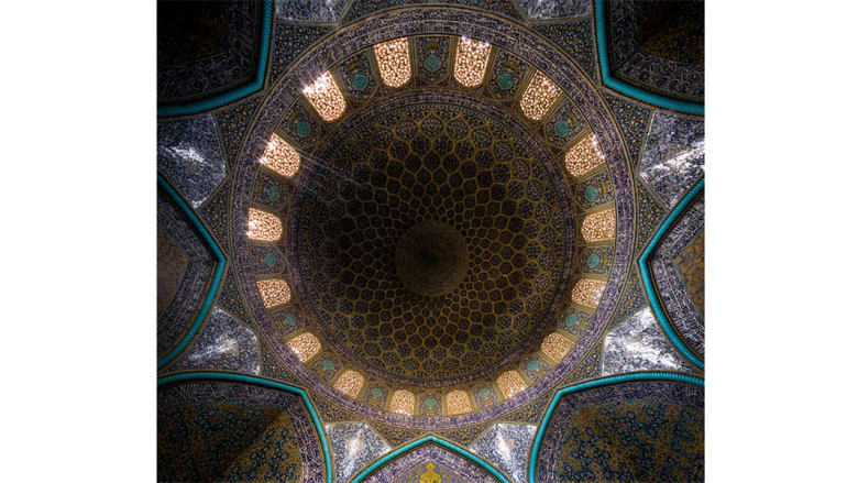 مسجد الشيخ لطف الله، أصفهان، إيران.