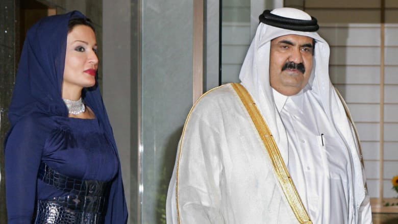 بالصور.. موزة المسند والدة أمير قطر وزوجة الأمير "الوالد" 