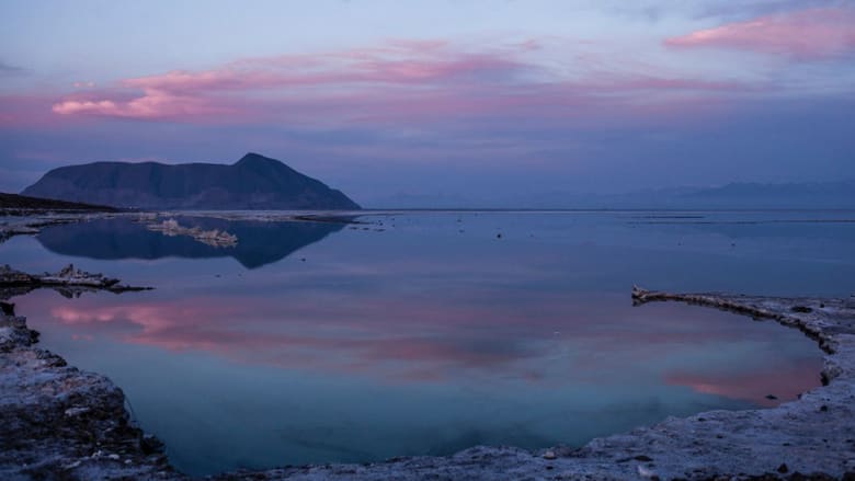 بالصور..عن بحيرة ايران الميتة ..التي ماتت فعلاً