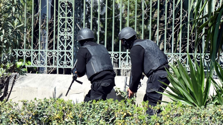 بالصور.. التأهب الأمني في تونس بعد الهجوم على متحف باردو