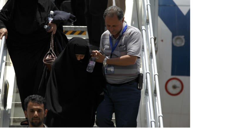 عودة الحياة إلى مطار صنعاء