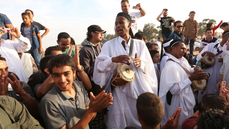 هكذا يحتفل الليبيون بوحدتهم الوطنية