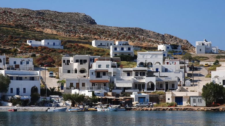 اليونان: أفضل الوجهات السياحية لقضاء عطلة الصيف.. ولكن توخى هذه المحاذير