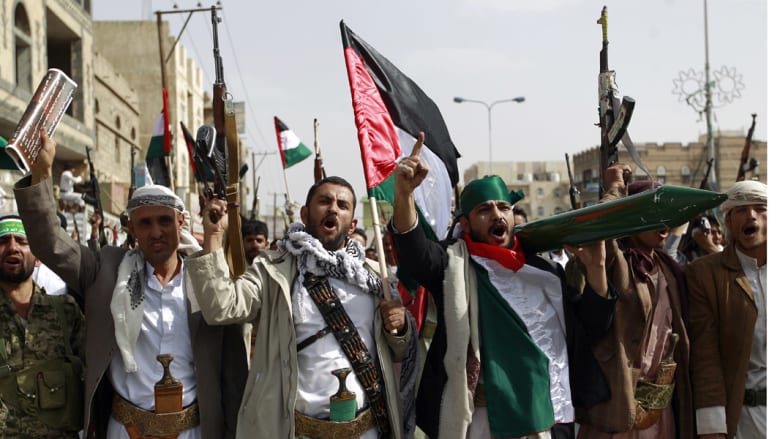 أنصار الحوثي يتظاهرون في يوم القدس بصنعاء