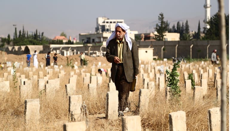 زيارة المقابر في العيد - سوريا