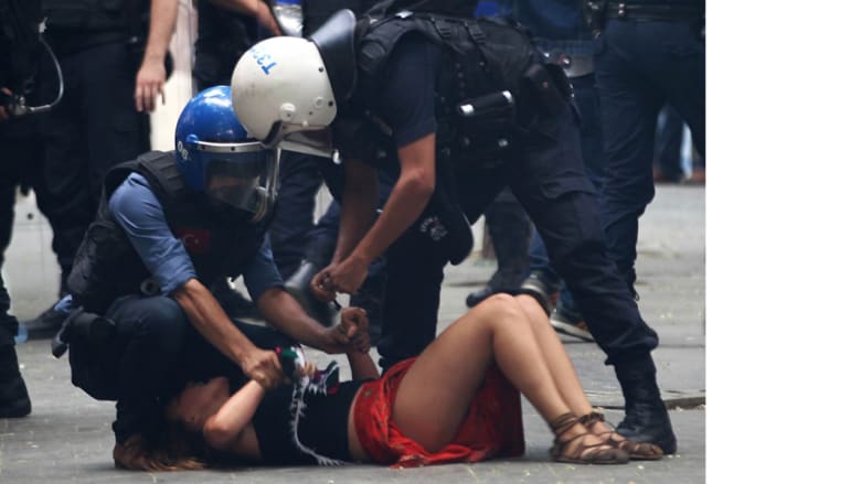 تركيا- اعتقالات بعد احتجاجات