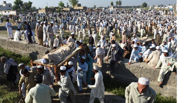 إرجاء المفاوضات بين طالبان والحكومة بعد الإعلان عن وفاة الملا عمر والحركة تعلن الحداد