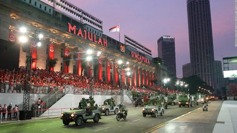 بالصور.. سنغافورة تحتفل بذكرى استقلالها الخمسين 