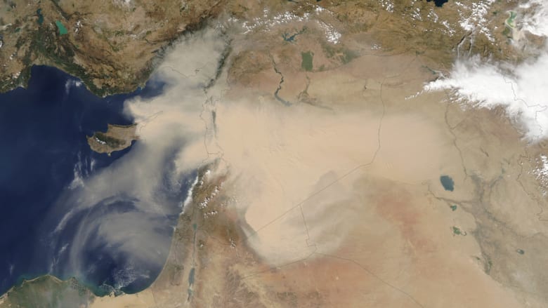 التقطت ناسا هذه الصورة الطبيعية للعاصفة الترابية التي اجتاحت الشرق الأوسط