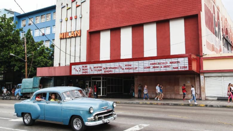 بالصور... كوبا بعد خمسين عاما تعج بالسياح إثر إعادة علاقاتها مع أمريكا 