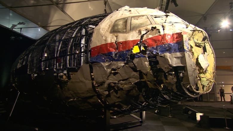بالفيديو.. كيف سقطت الطائرة الماليزية MH17 فوق أوكرانيا؟