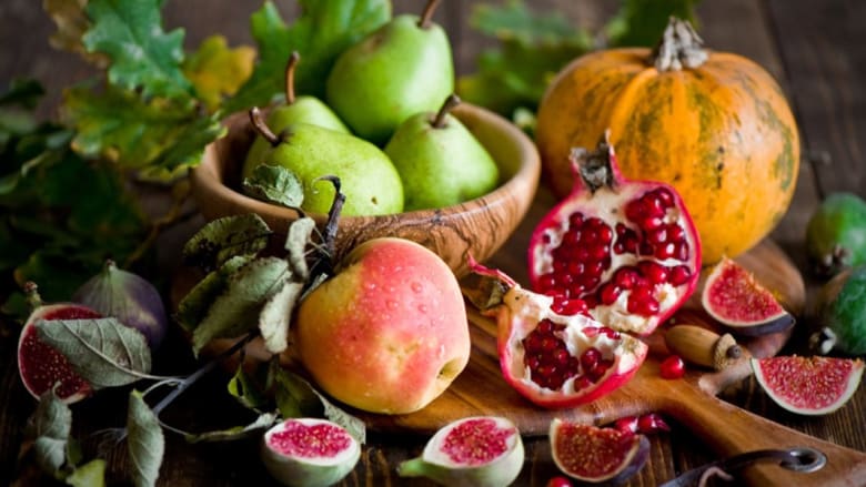 بالصور..15 نوعاً من الخضار والفاكهة "الصديقة" لفصل الخريف