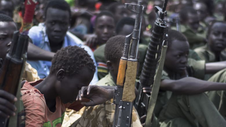 أكل لحوم البشر وشرب دمائهم.. ليست مشاهد من فيلم سينمائي بل "وقائع" الحرب الأهلية في جنوب السودان  