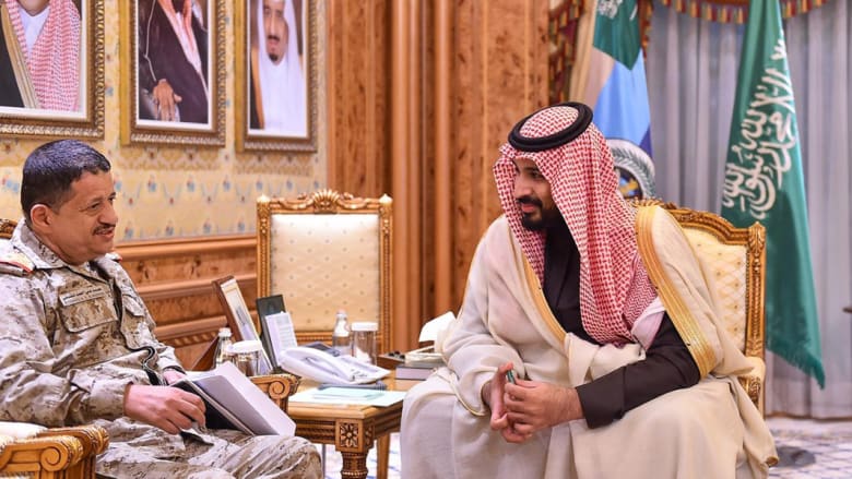 الأمير محمد بن سلمان مع رئيس هيئة الأركان العامة اليمني اللواء محمد علي المقدشي