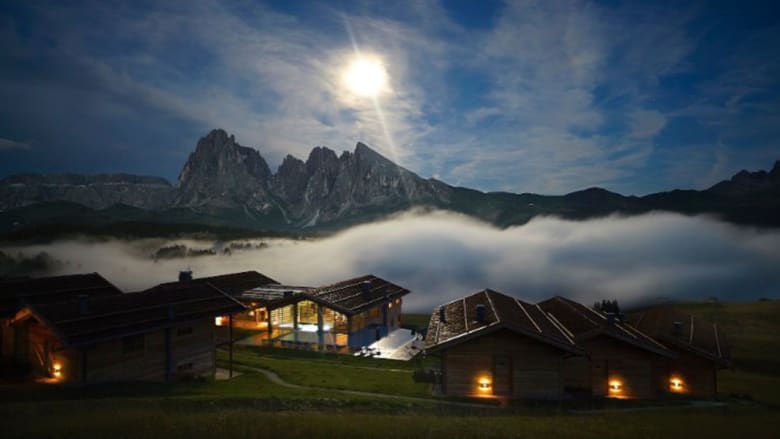 منتجع "أدلر" في جبال الألب الإيطالية يعيد تعريف الرفاهية والاسترخاء..
