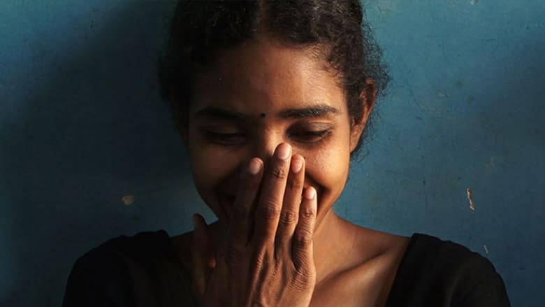 من طفلة أجبرها زوجها على الدعارة... إلى أول امرأة تعمل كسائقة أجرة في الهند 