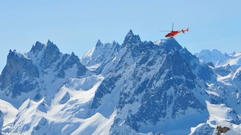 7 أجمل أماكن للتزلج من حول العالم.. لا يمكن الوصول إليها إلا بطائرة هليكوبتر