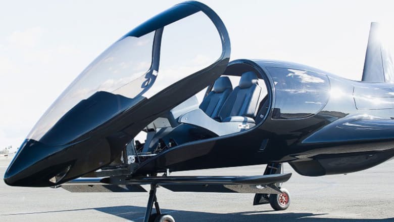 طائرات خفيفة يمكن "ركنها" في موقف سيارة والسفر بها إلى أي مكان! 