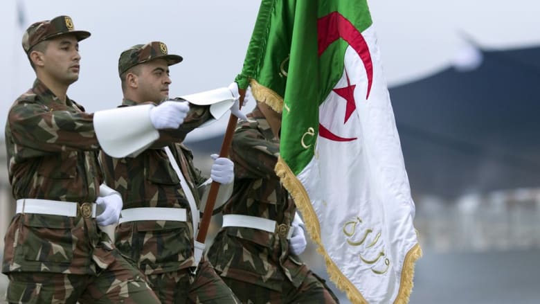 الجزائر تعلن مقتل 3 "إرهابيين" وحجز صواريخ قرب الحدود مع تونس