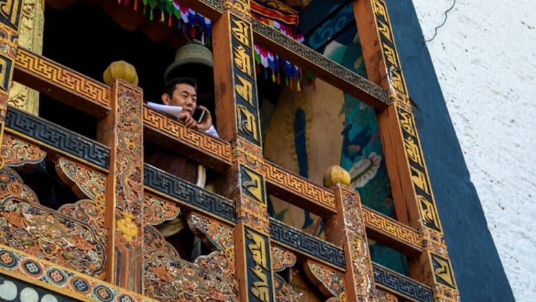 "مملكة السعادة" في بوتان.. قصص خيالية من كتب العجائب