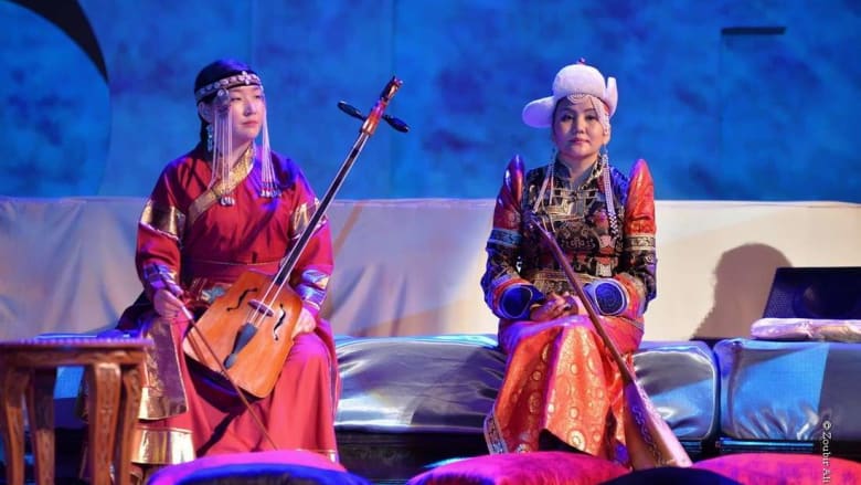 بالصور.. شهرزاد تفتتح مهرجان فاس للموسيقى العريقة بحكاية حول نساء رائدات