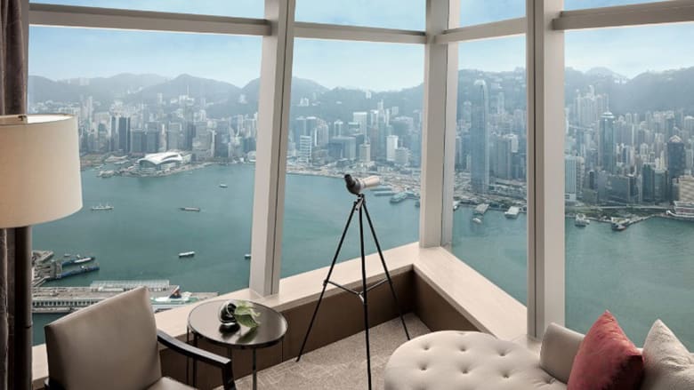 أجمل مشاهد هونغ كونع من أعلى فنادقها 