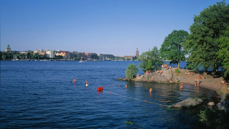 9 أفضل مدن للسباحة من حول العالم 