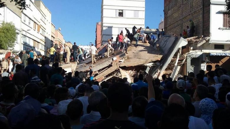 انهيار عمارة سكنية في الدار البيضاء يخلّف عدة ضحايا
