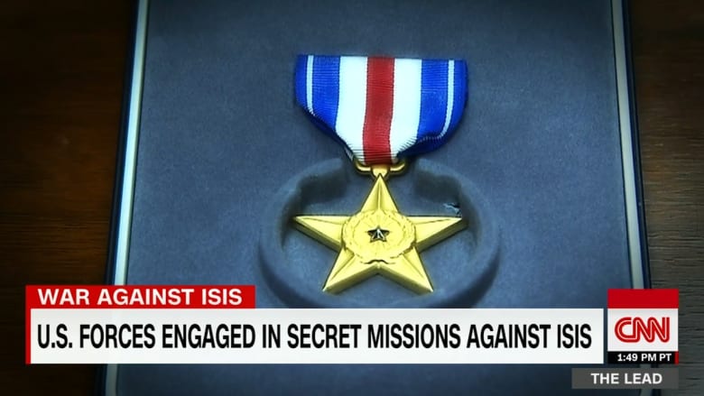 “جوائز بسالة” ومكافآت للشجاعة لمهمات سرية أمريكية ضد داعش