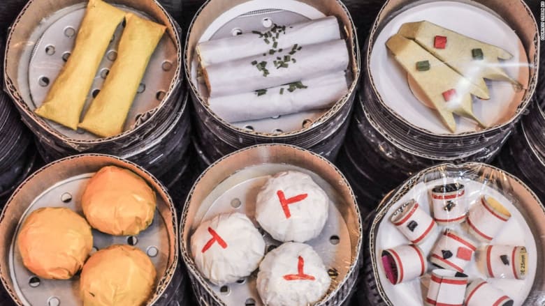 ما هو "مهرجان إطعام الشبح الجائع" في هونغ كونغ؟ 
