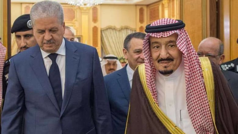 طقوس التعركيبة رقص غرائبي بطابع روحاني داخل ضريح بالمغرب Cnn Arabic