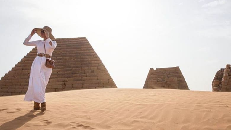 زيارة الشيخة موزا إلى أهرام السودان تفجّر أزمة إعلامية بين مصر والخرطوم حول التاريخ