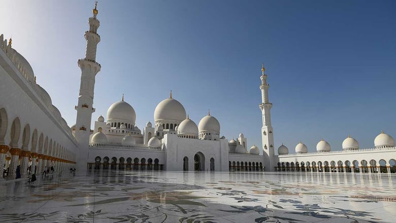 مسجد الشيخ زايد ثاني أفضل معلم سياحي في العالم لعام 2017