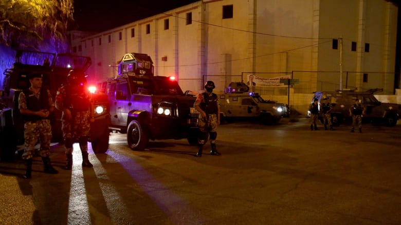 الأردن: إصابة إسرائيلي بالرصاص ومقتل أردني في محيط السفارة الإسرائيلية