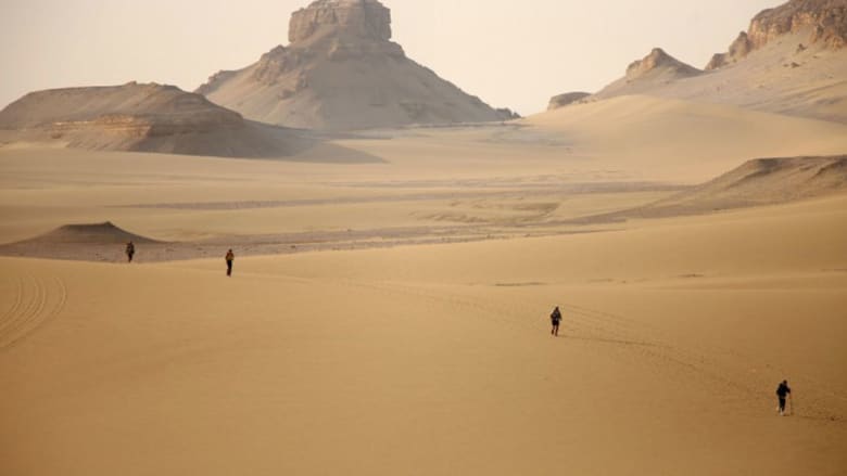 هكذا تحولت صحراء دبي إلى نادٍ رياضي كبير 