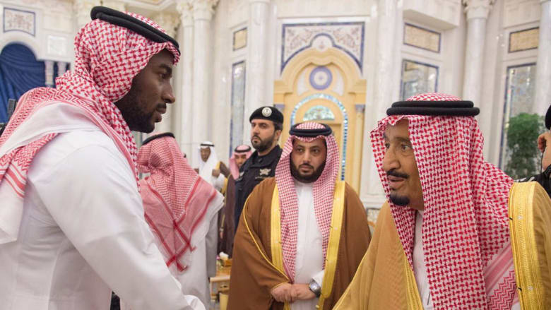  الملك سلمان يكرم المنتخب السعودي بعد تأهله إلى كأس العالم 2018 