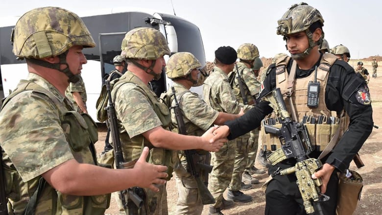 بالصور.. مناورات عسكرية عراقية تركية على الحدود بعد استفتاء كردستان