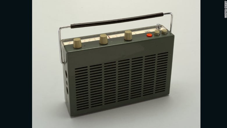 جولة على تاريخ تطور الراديو منذ العام 1935