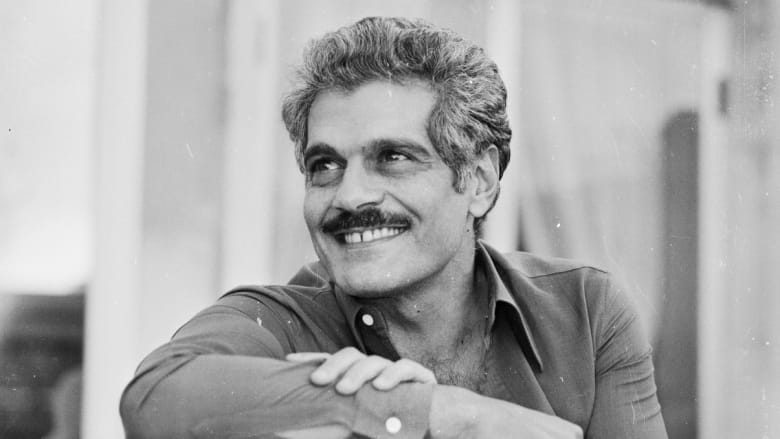 أسر قلوب العالم بجاذبيته.. ماذا تعرف أيضاً عن عمر الشريف؟