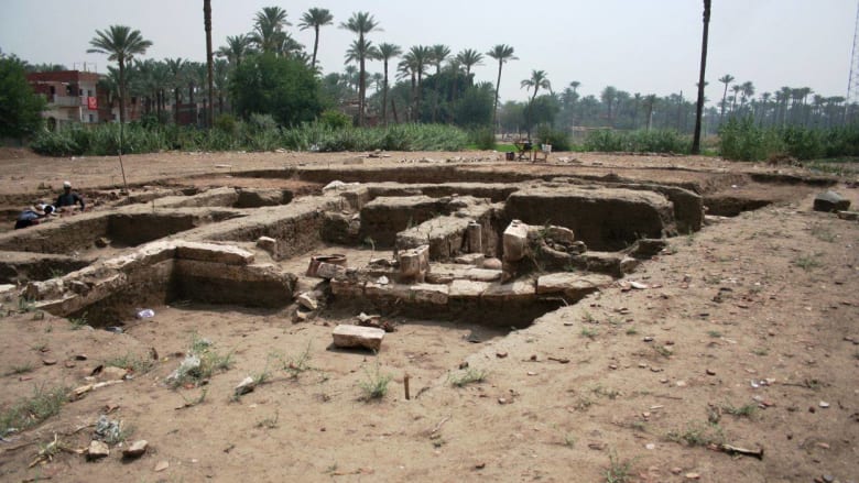 في مصر.. اكتشاف مبنى أثري ضخم بحوض الدمرداش