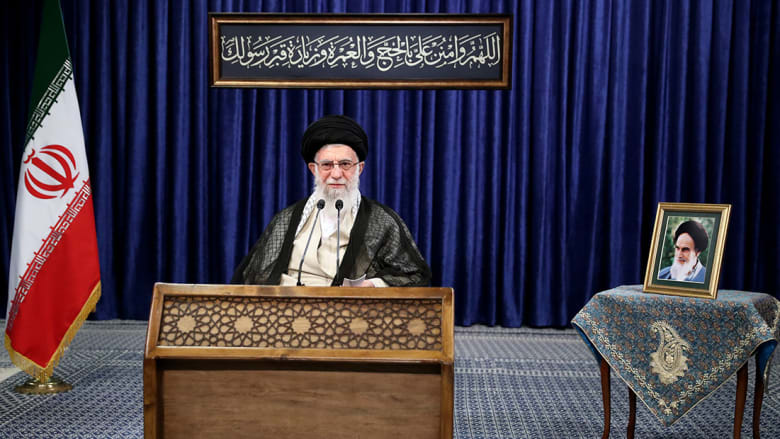 صورة أرشيفية لعلي خامنئي المرشد الأعلى بإيران