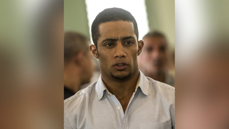 الممثل المصري محمد رمضان يحضر جنازة النجم السينمائي المصرية نور الشريف