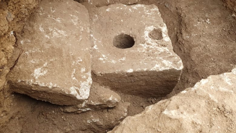 العثور على مرحاض "فخم" في القدس يعود إلى أكثر من 2700 عام