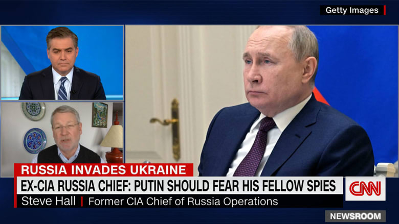 مسؤول CIA ترأس عمليات روسيا سابقا يوضح لـCNN ما يتوجب على بوتين الخوف منه داخل بلاده