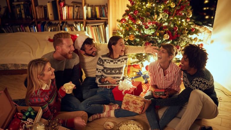 مع اقتراب عيد الميلاد.. ما أنواع الهدايا التي يحب الأشخاص تلقيها أكثر من غيرها؟
