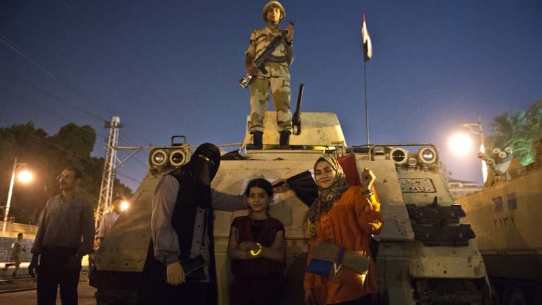 اللواء حمدي بخيت: هوية مصر لا تسقط إلا إذا سقط الجيش