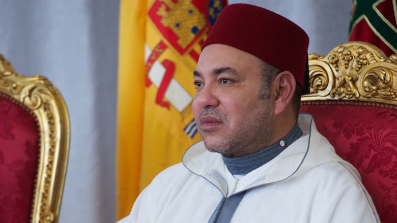 صحف: صور لملك المغرب تثير الجدل وظاهرة قتل الأقباط بليبيا
