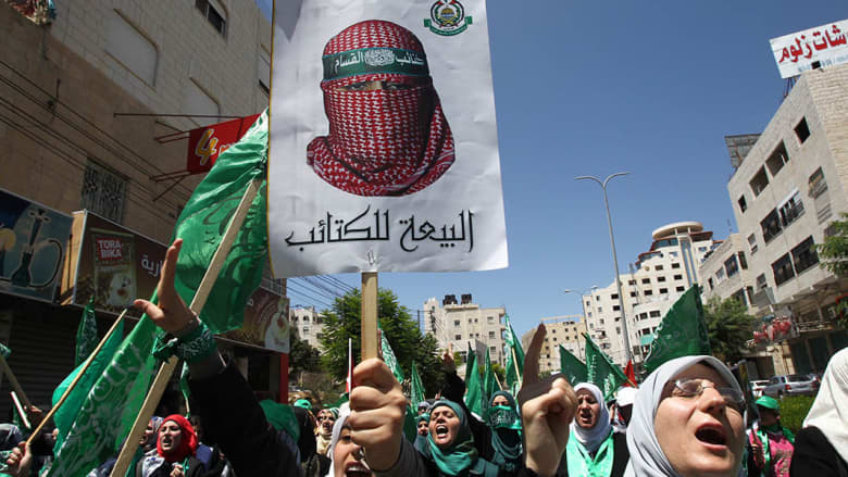 صحف: حماس تمهد لـ"صفقة الأحرار" والكنيسة المصرية تنشئ "قناة إسلامية"