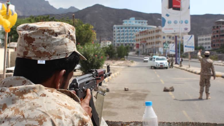الحوثي يستنفر قبائل مأرب ويهاجم الإخوان المسلمين ووزير الخارجية تؤكد عدم إقصاء الجماعة شرط ترك السلاح