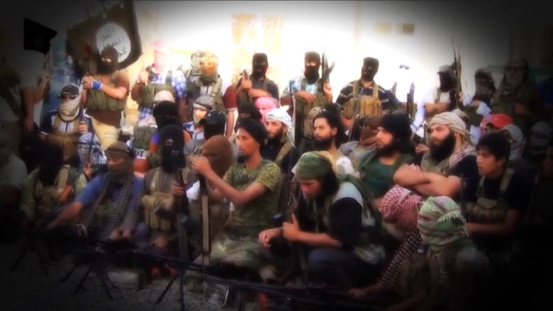بعد هجوم مطار أتاتورك.. بالفيديو: لماذا يجند داعش مقاتلين من دول مثل أوزبكستان وداغستان وقيرغيزستان؟